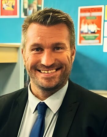 Mr Dean Searley